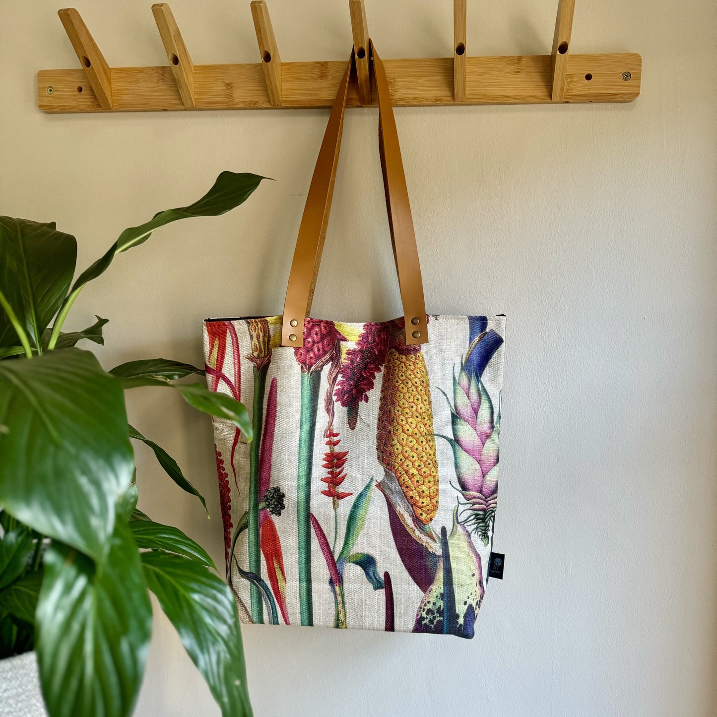 Leather and Fabric Tote Bags - iszi ONLINE