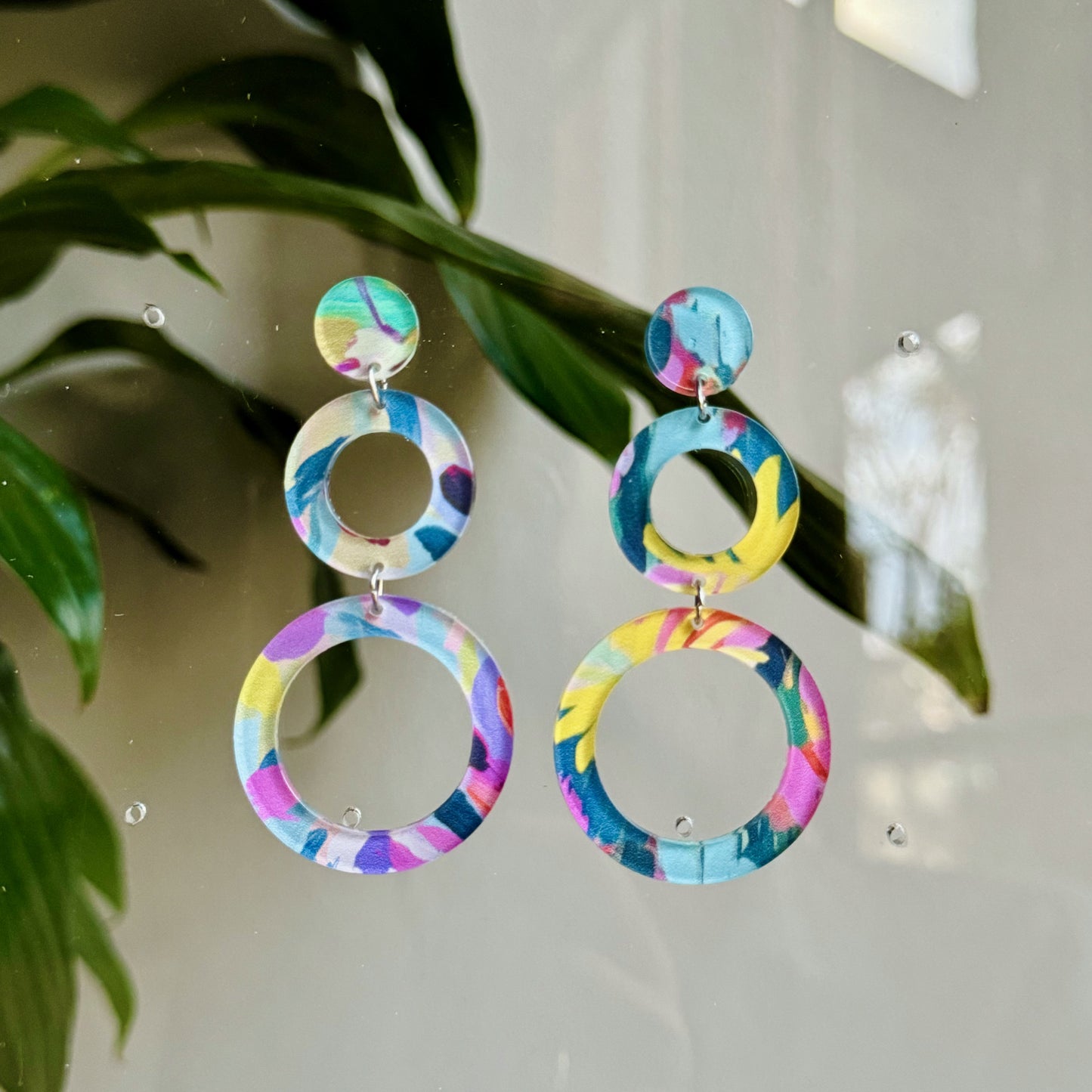 Dangling Earrings Full Circle - iszi ONLINE