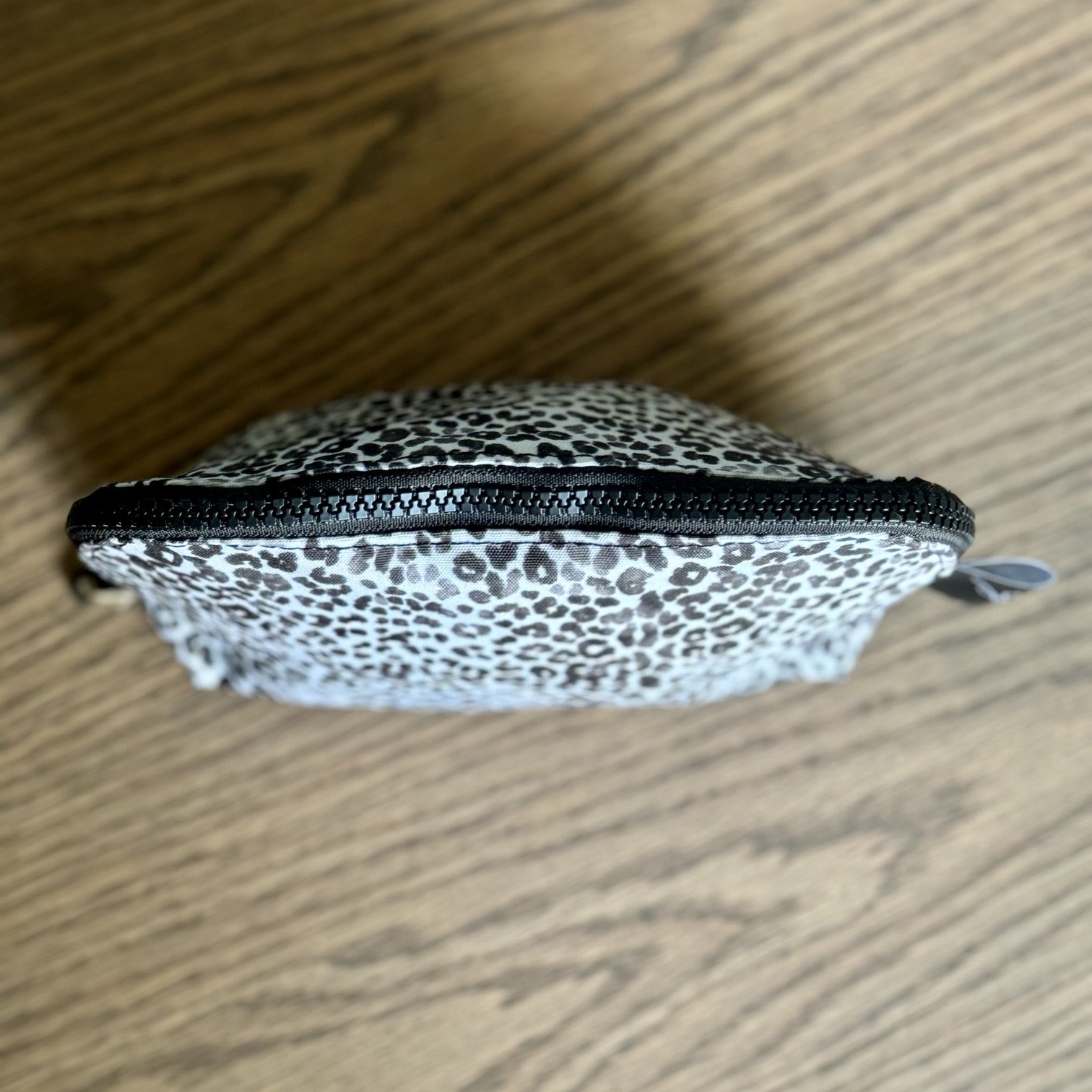 Cosmetic Pouch - iszi ONLINE