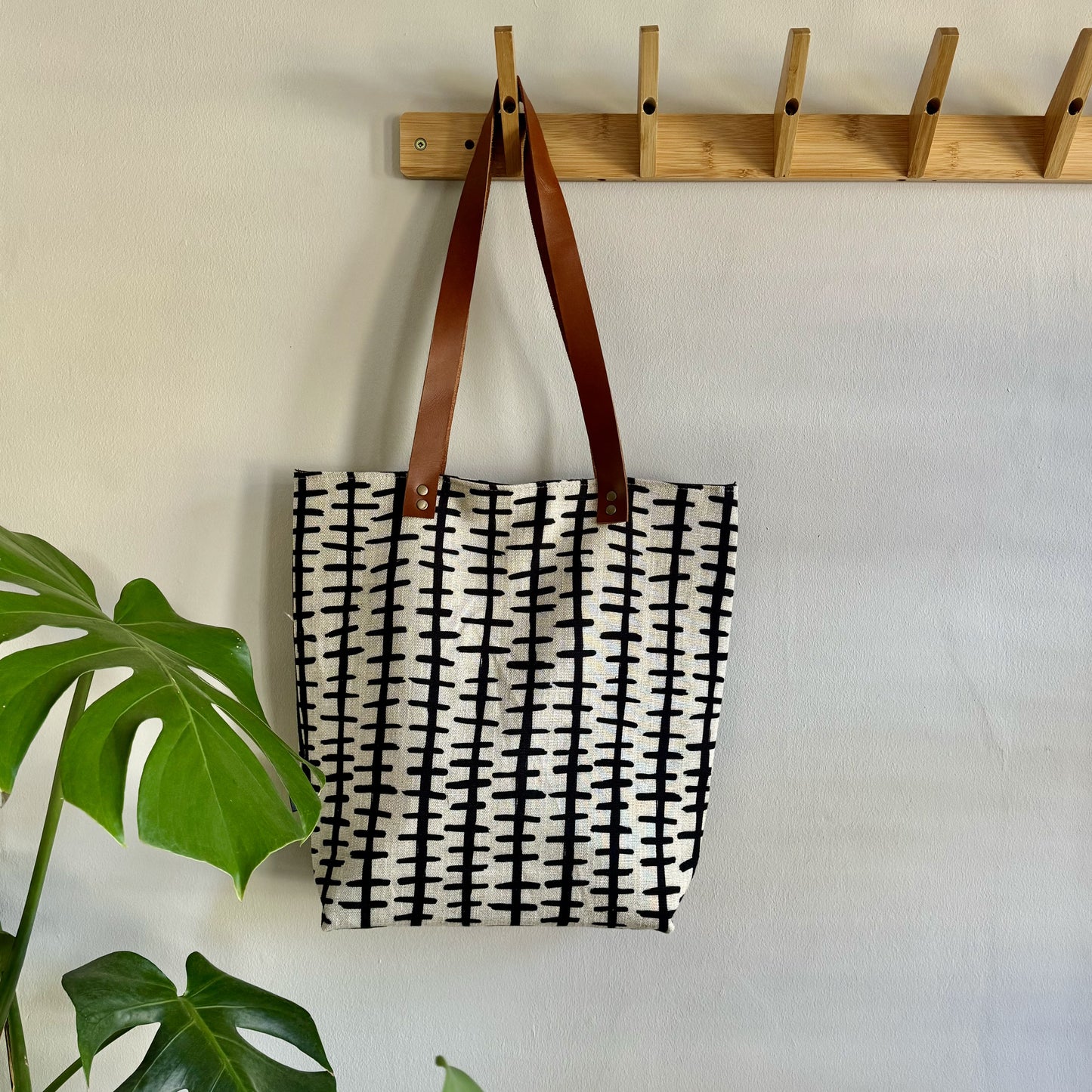 Leather and Fabric Tote Bags - iszi ONLINE