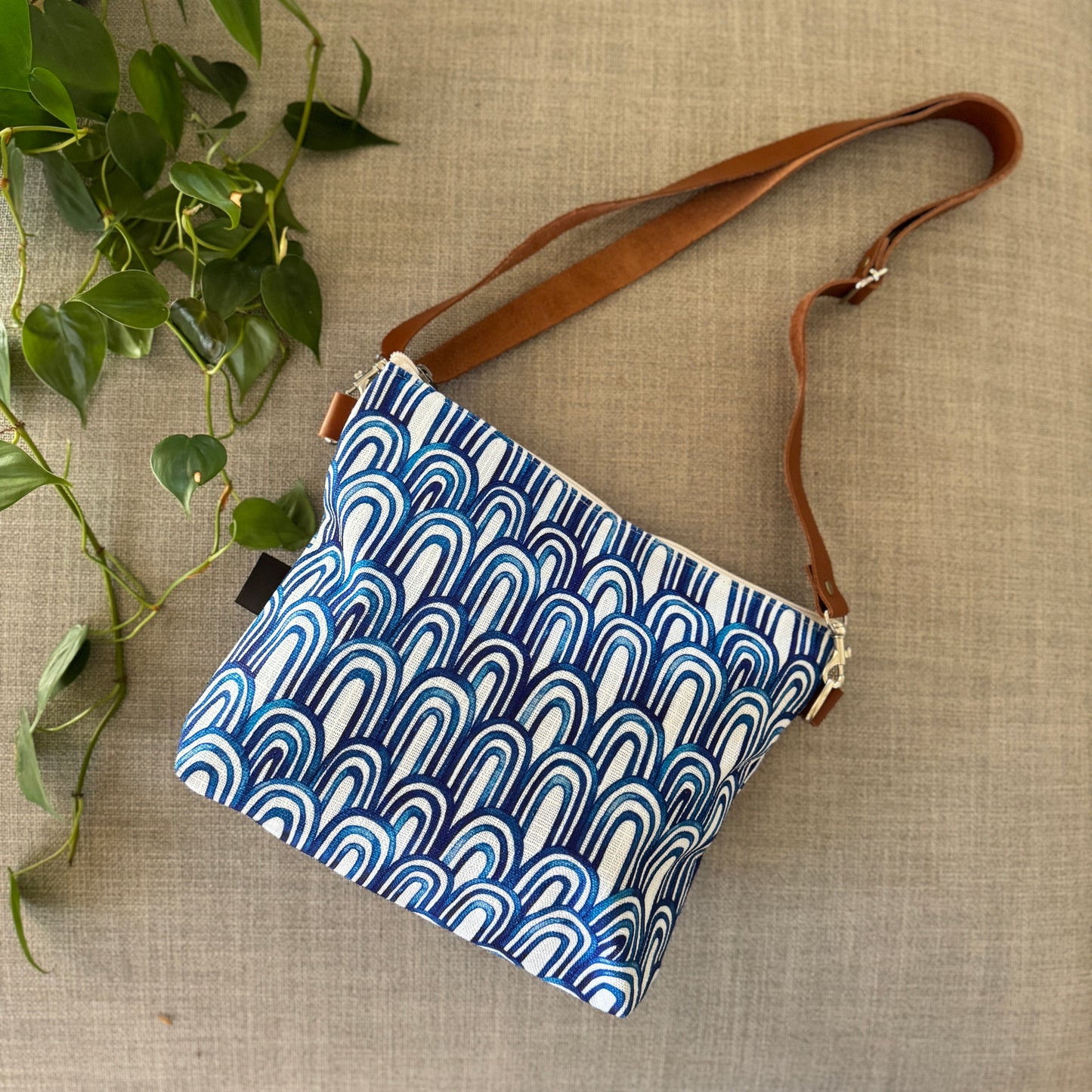 Blue Arch Stowe Bag