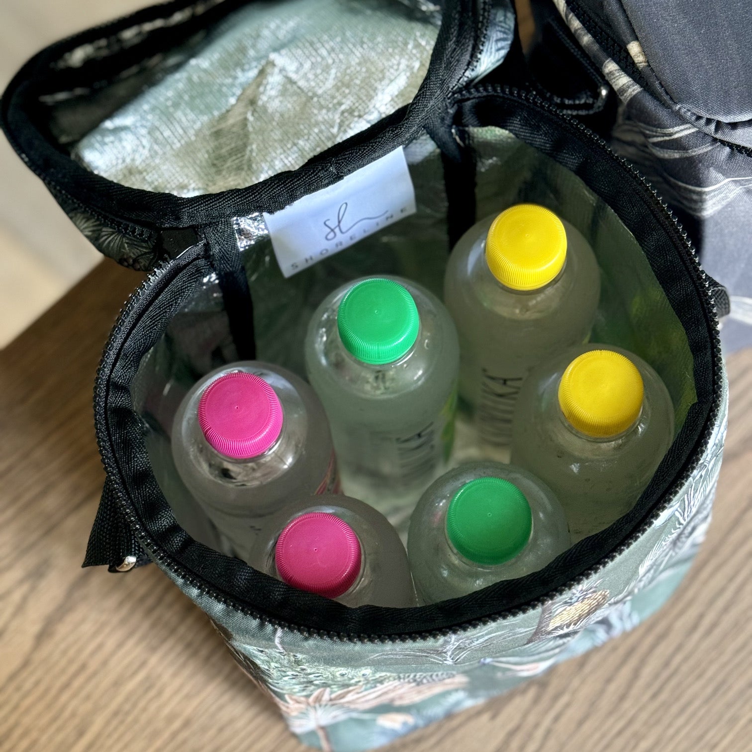 Tall Cooler Bag Exotic Zanana and Stretzia interior