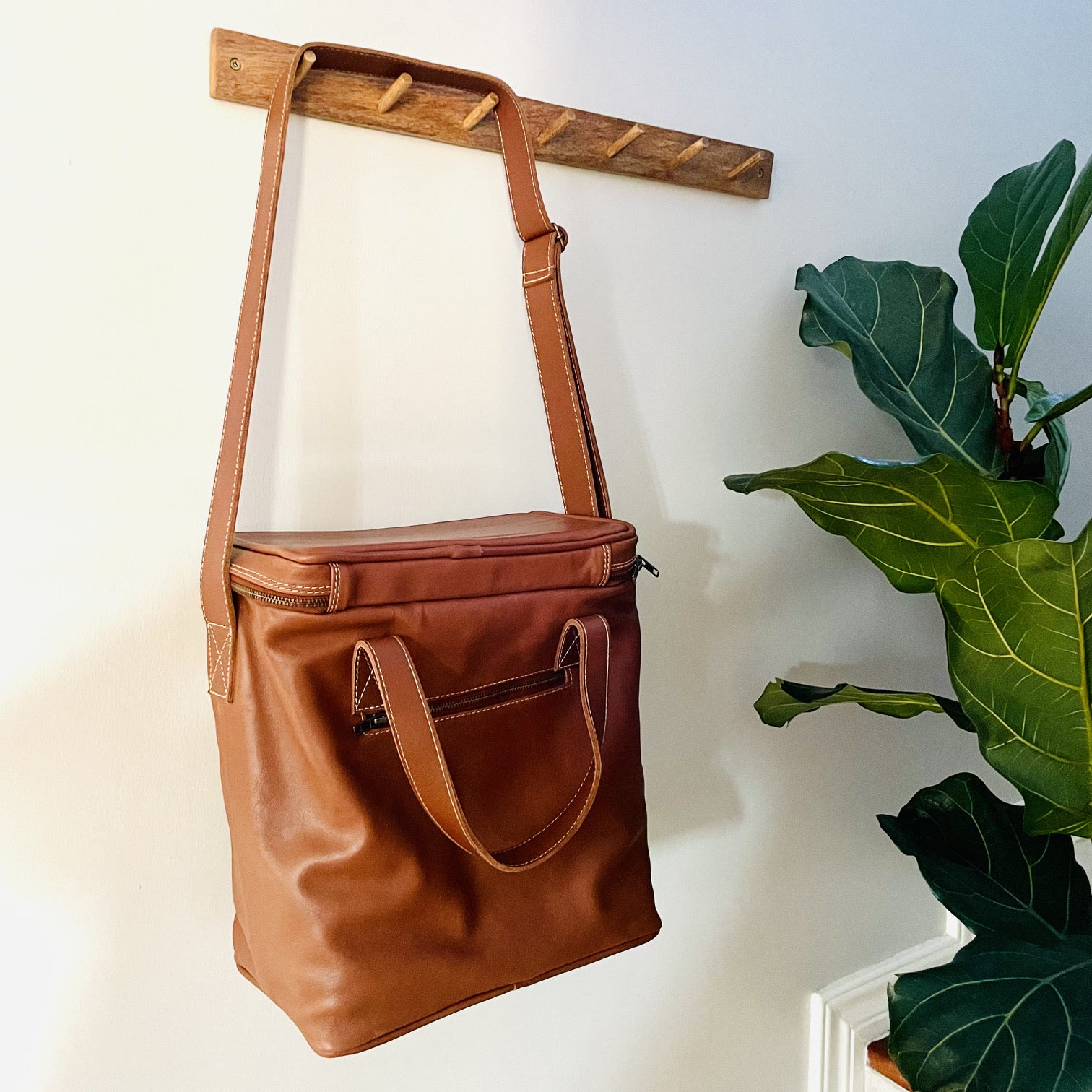 Leather Wine Cooler Bag - 6 Bottles
