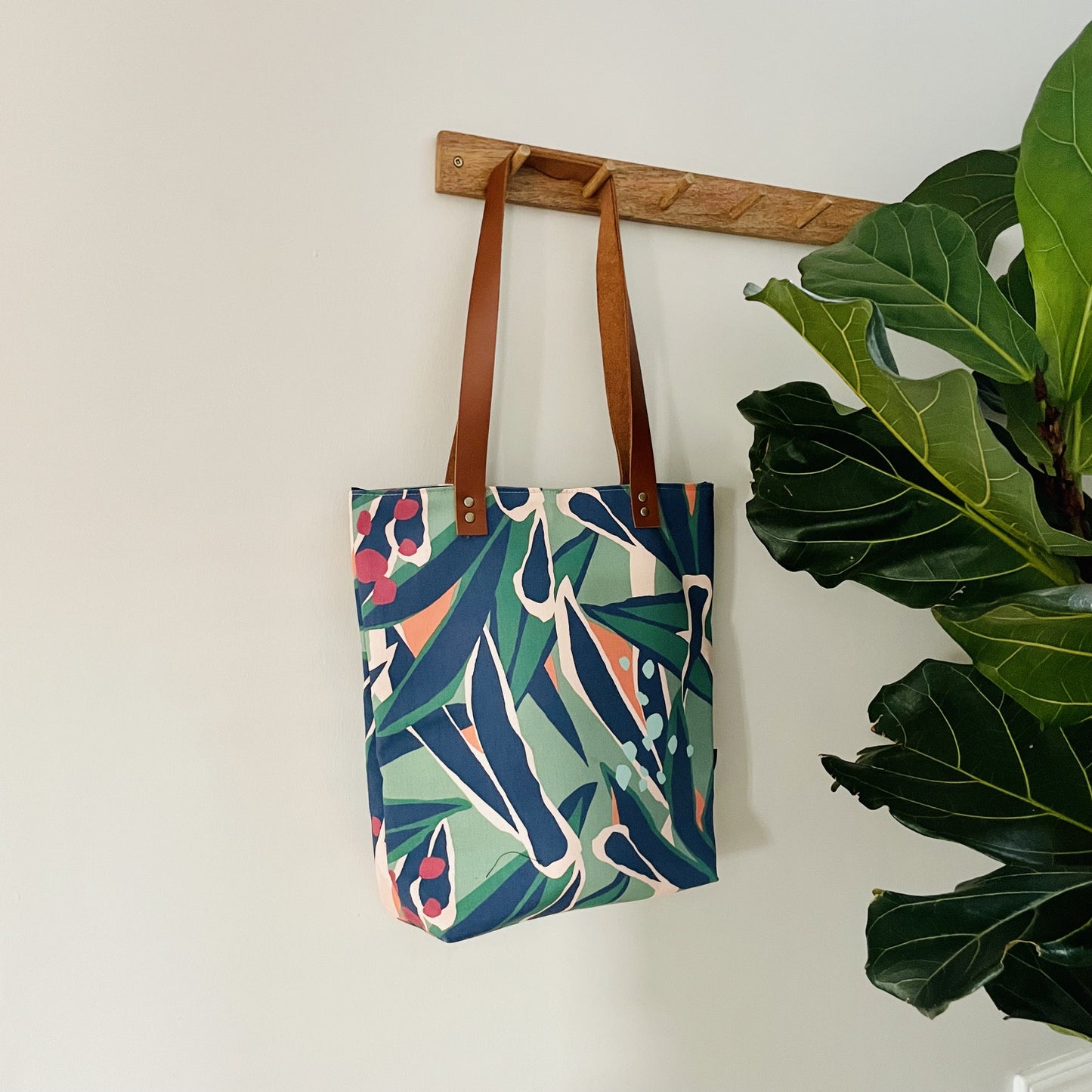 La Serano Fabric Tote Bag