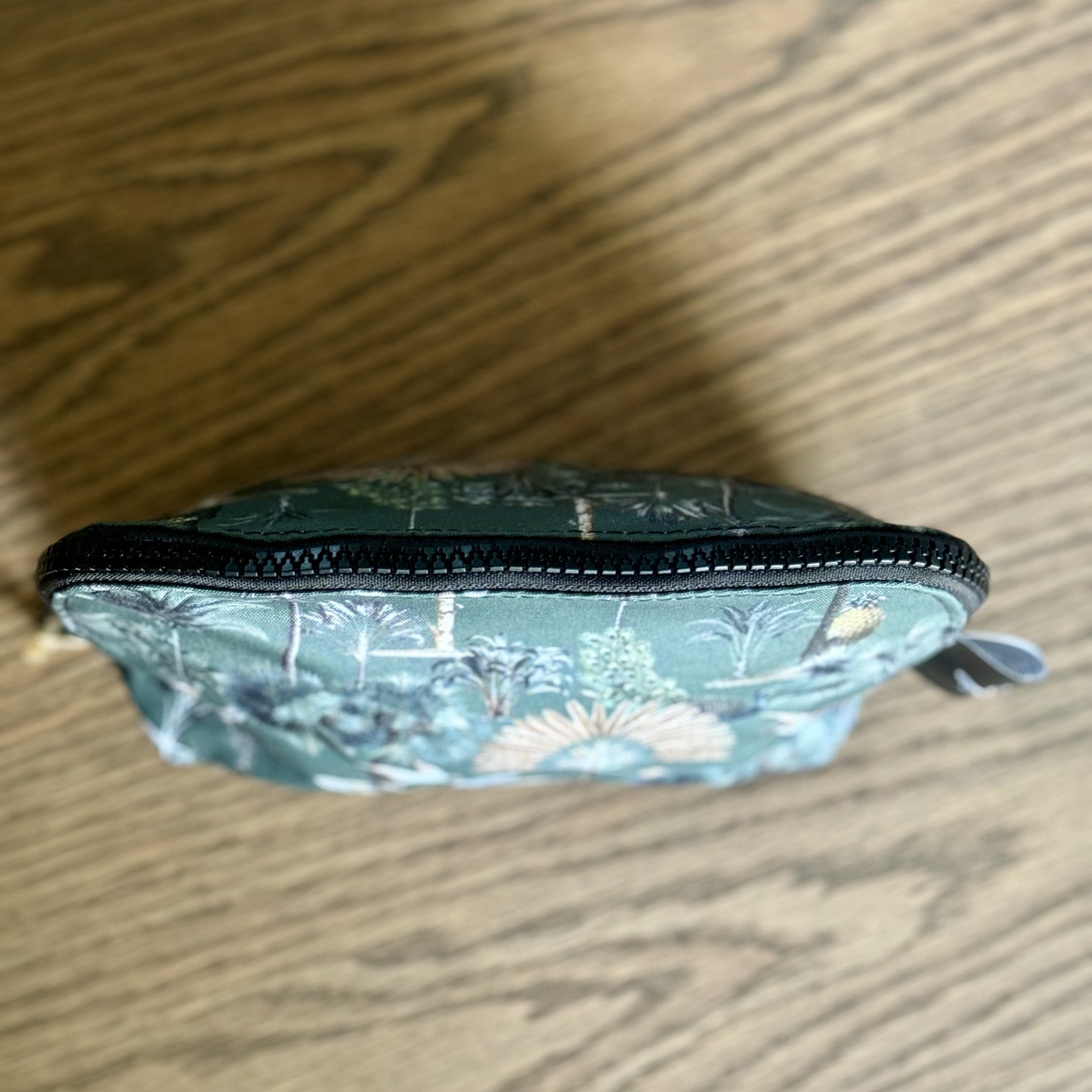Cosmetic Pouch - iszi ONLINE