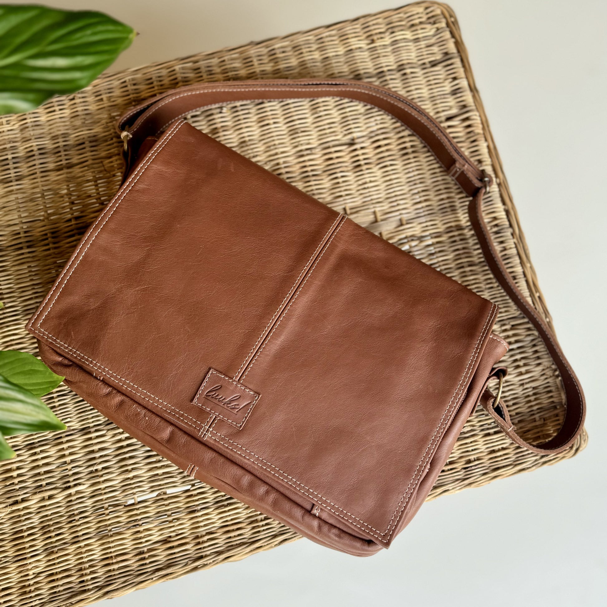 Leather Laptop Bag - Christopher - iszi ONLINE