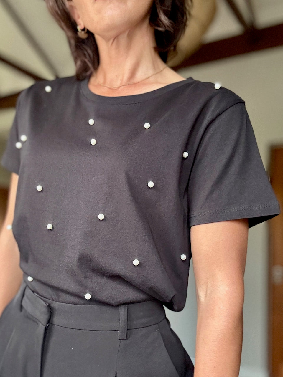T-Shirt with Pearls
