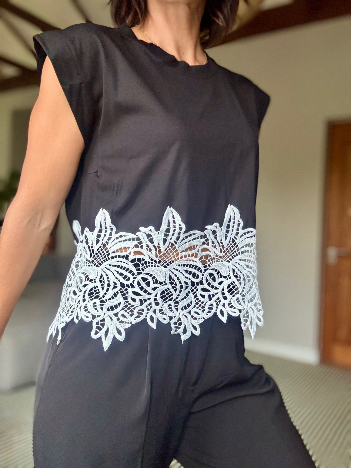 Sleeveless T-Shirt with Lace Bottom