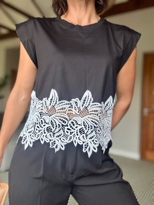Sleeveless T-Shirt with Lace Bottom