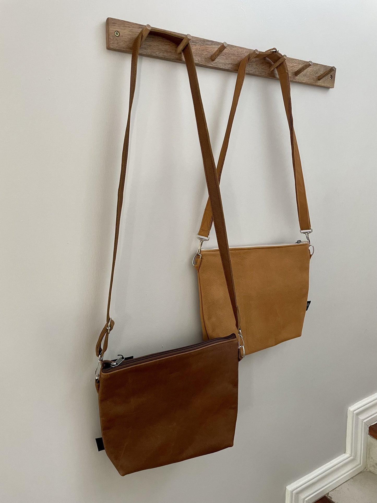 Leather Sling Bags -Stowe - iszi ONLINE