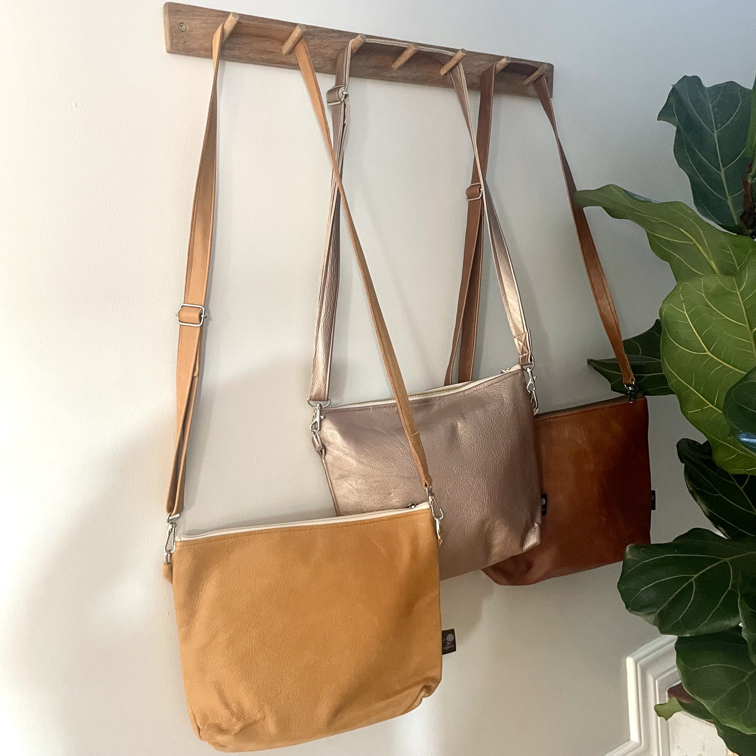 Leather Sling Bags -Stowe - iszi ONLINE