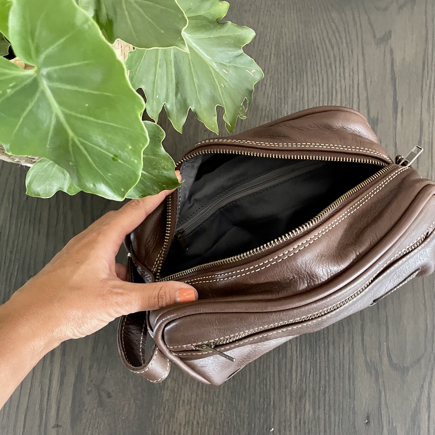 Jonty Leather Vanity Bag - iszi ONLINE