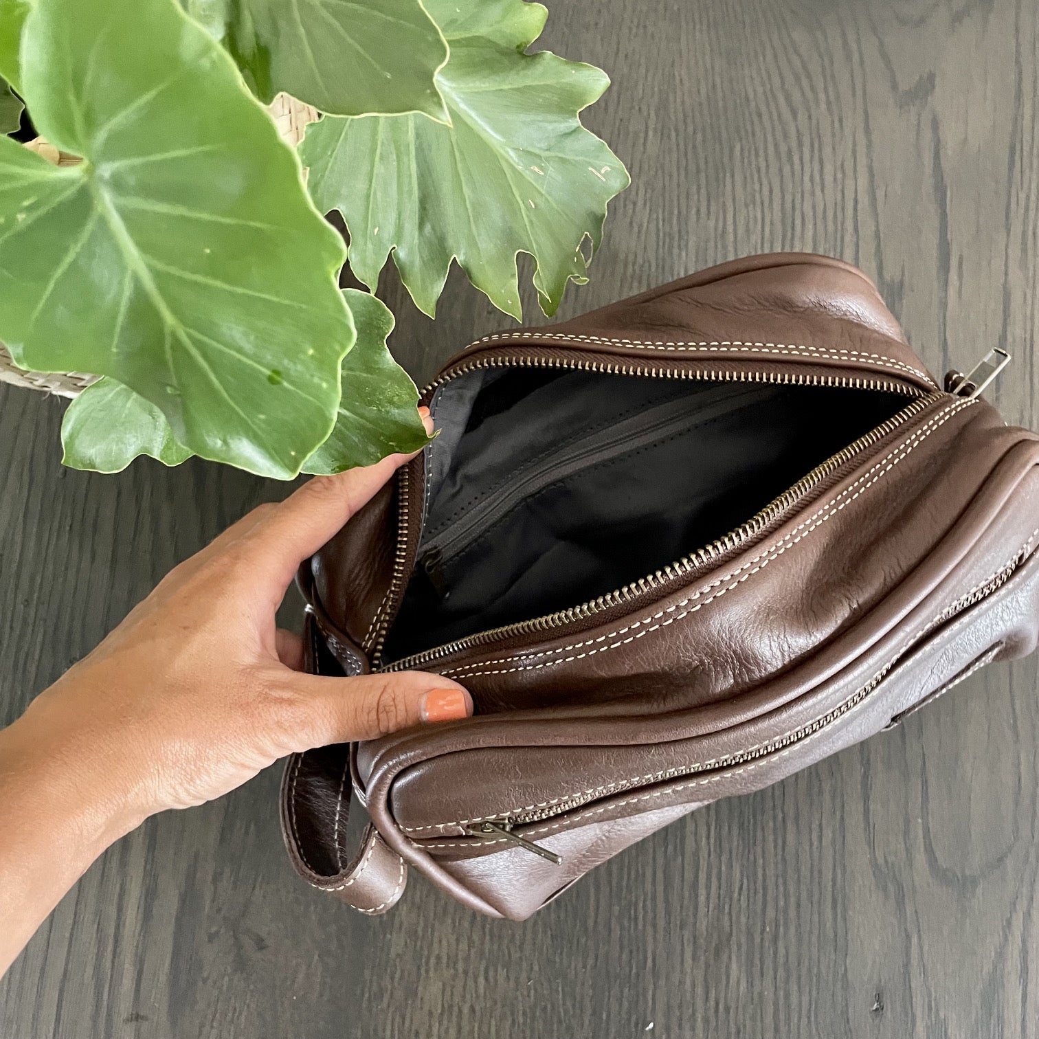 Jonty Leather Vanity Bag - iszi ONLINE
