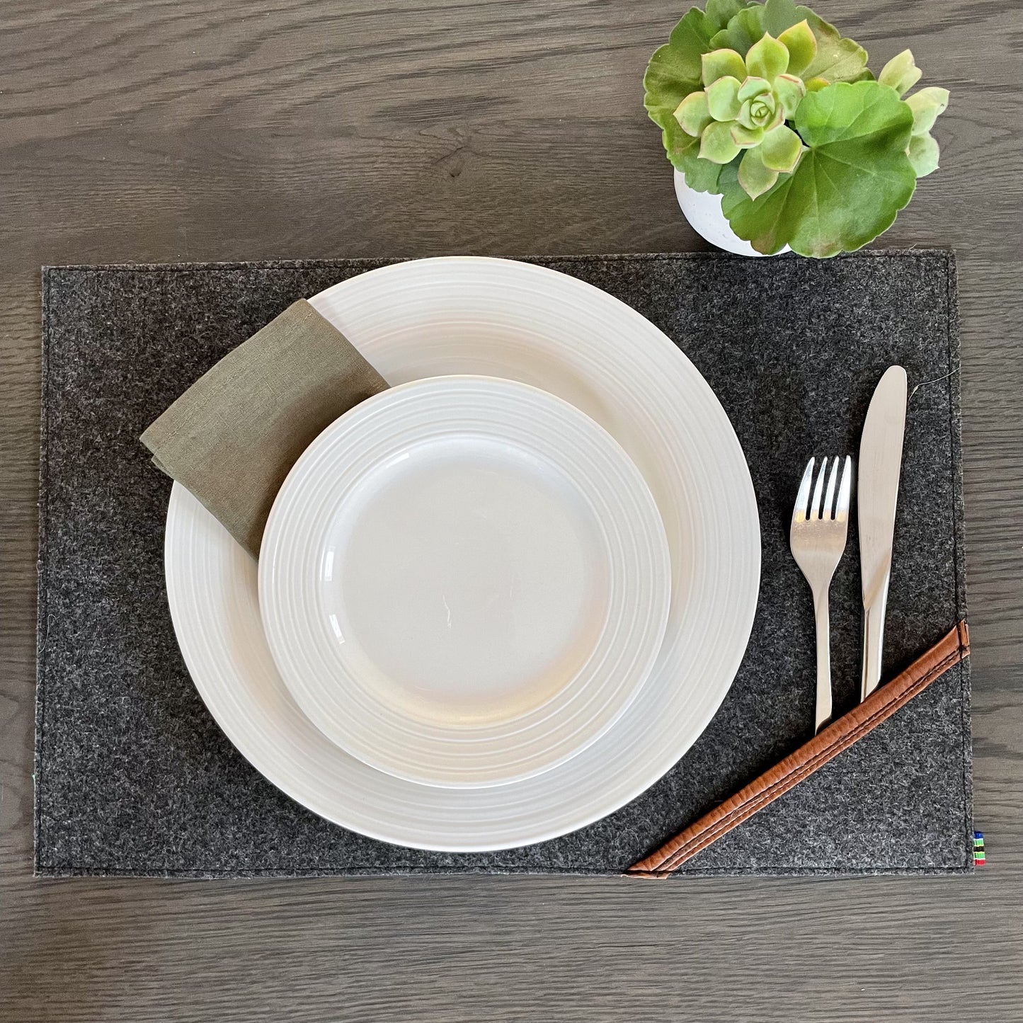 Velt Placemats