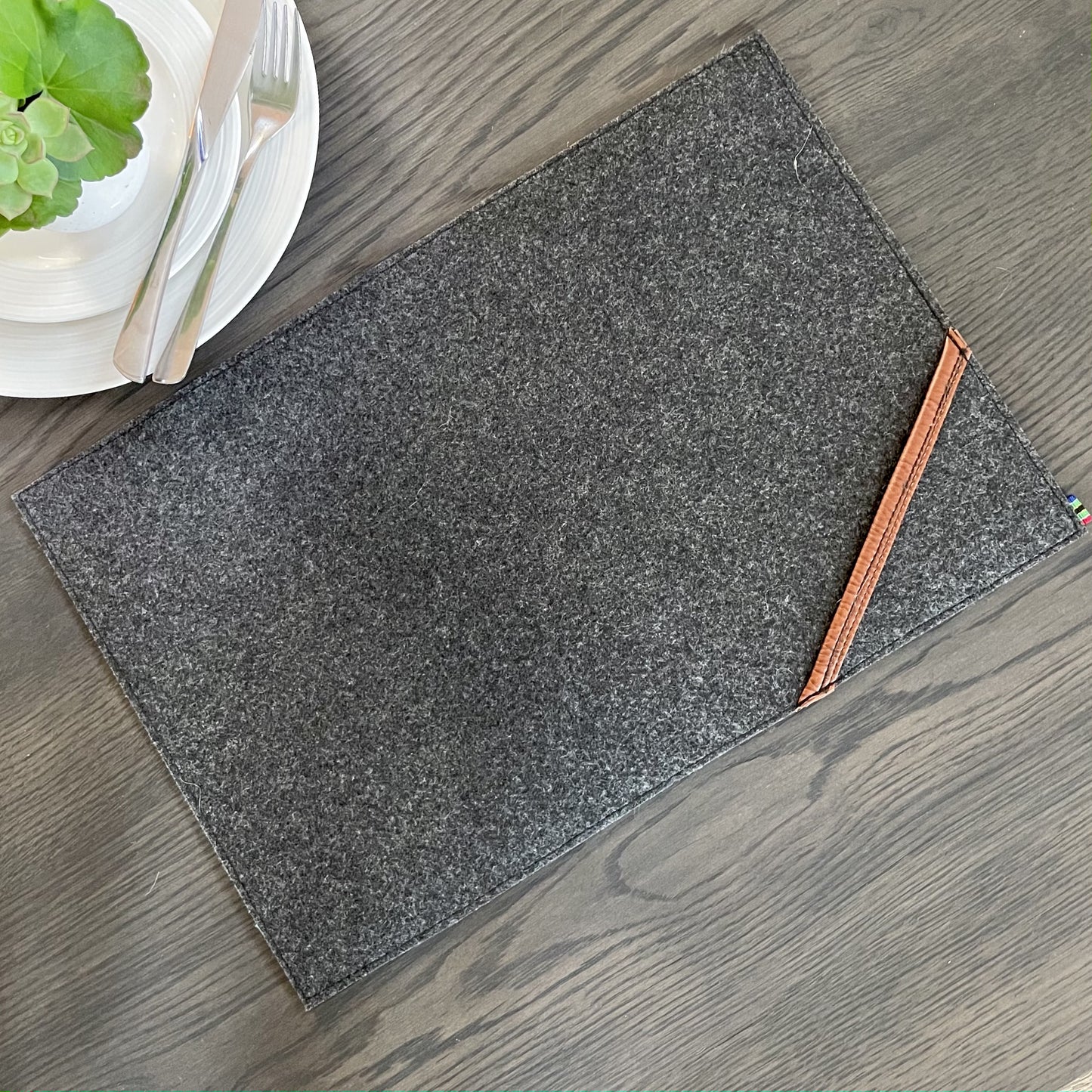 Placemats with napkin holder