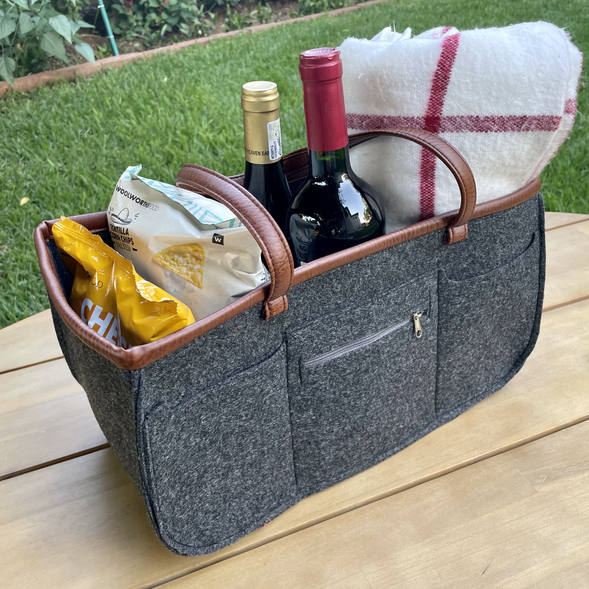 picnic tote