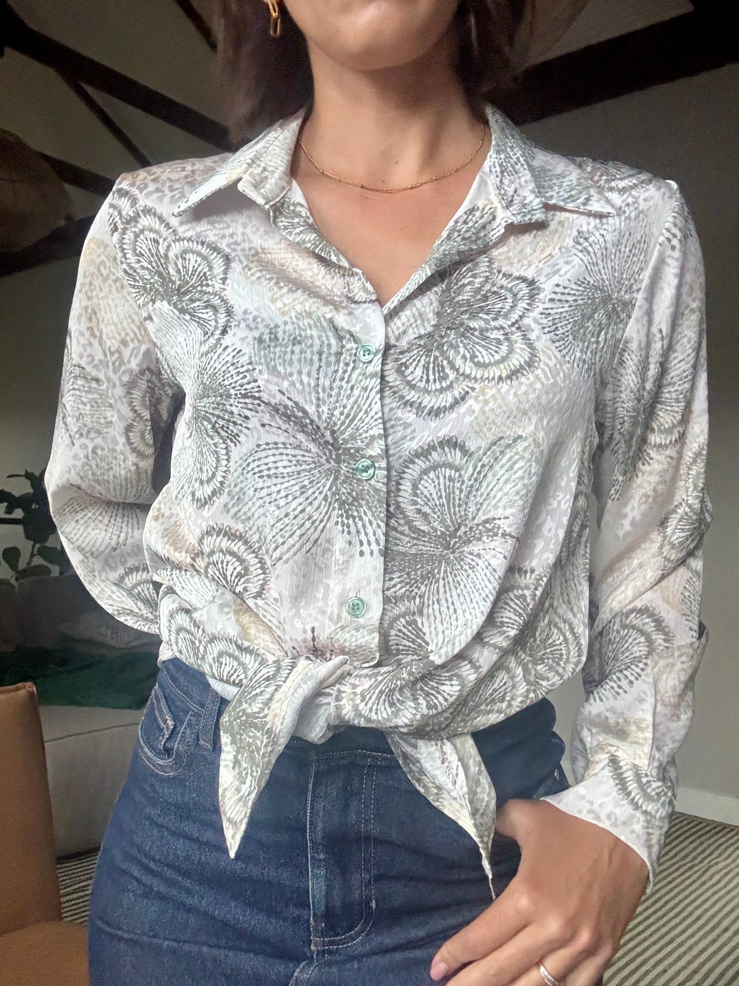 Sheer Hibiscus Shirt - iszi ONLINE