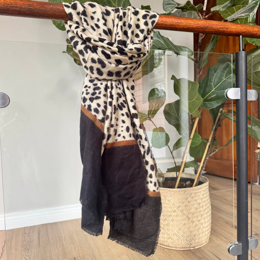 Leo Safari Scarf