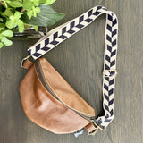 Leather Moonbag in Toffee