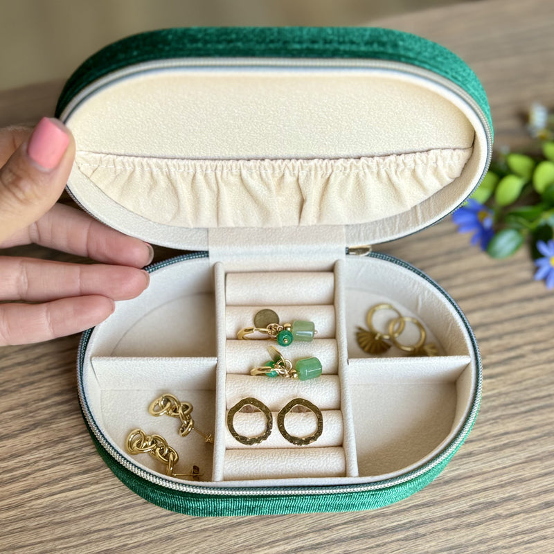 Green Velvet Jewellery Box - iszi ONLINE