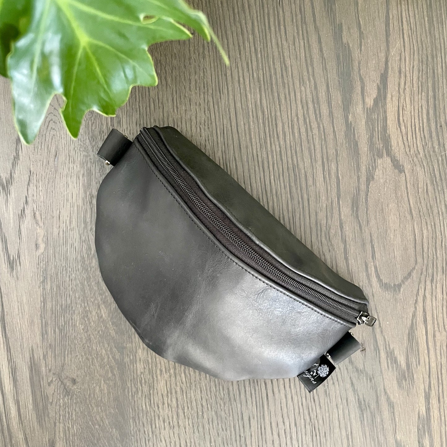 Leather Moonbags (Copy) - iszi ONLINE