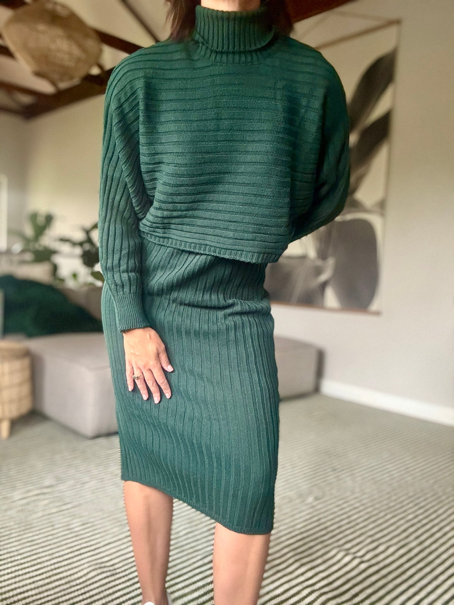 Green knit dress with jersey