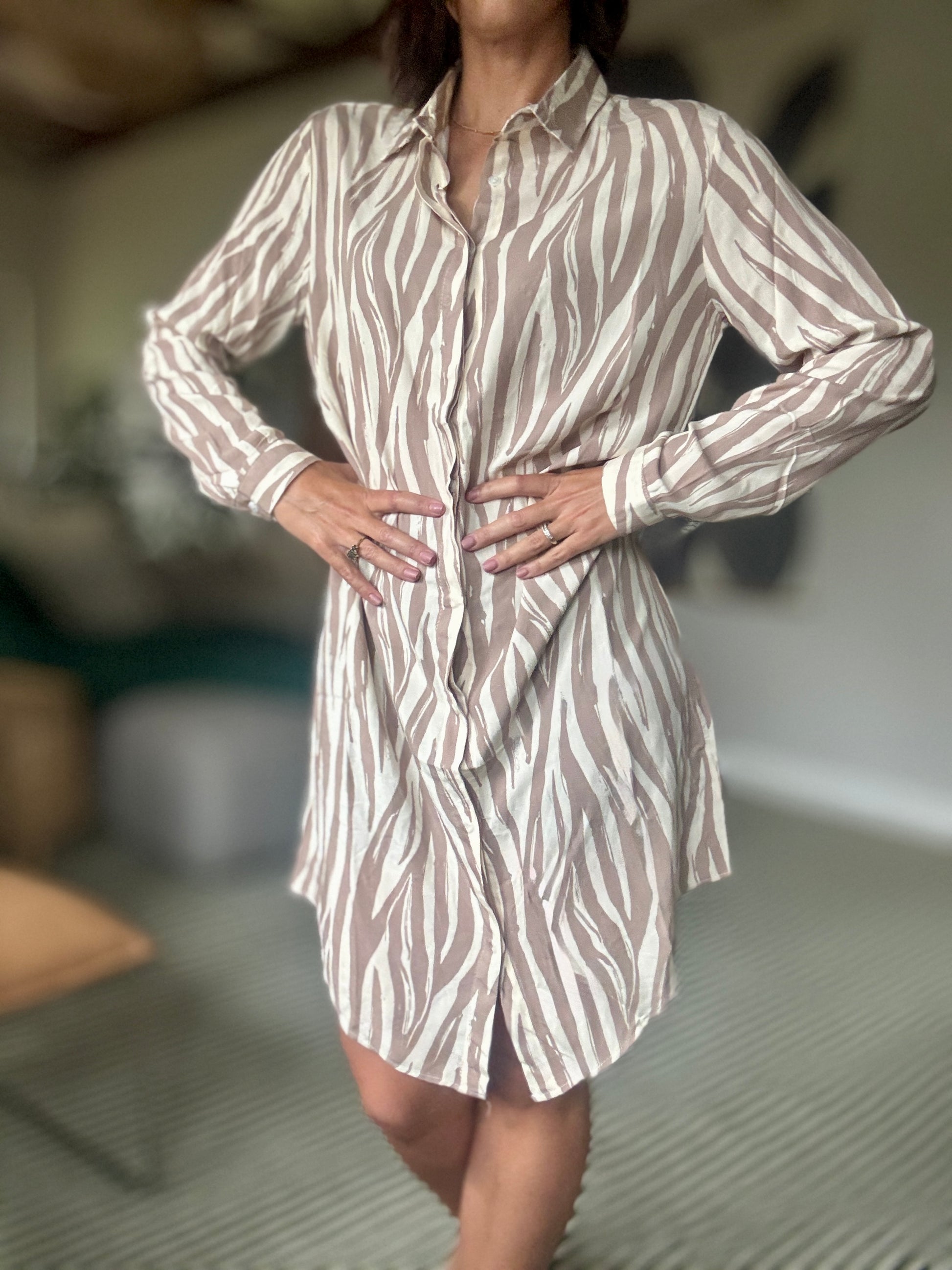 Midi Shirt Dresses in Cappuccino and Beige