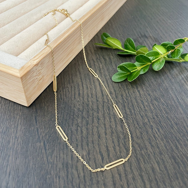 Scattered Paperclip Necklace - iszi ONLINE