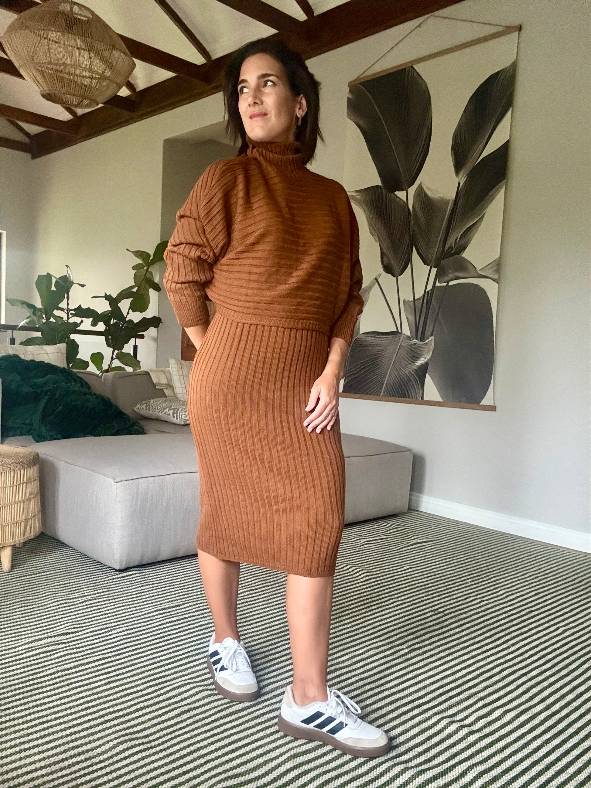 Rust knit dress with jersey