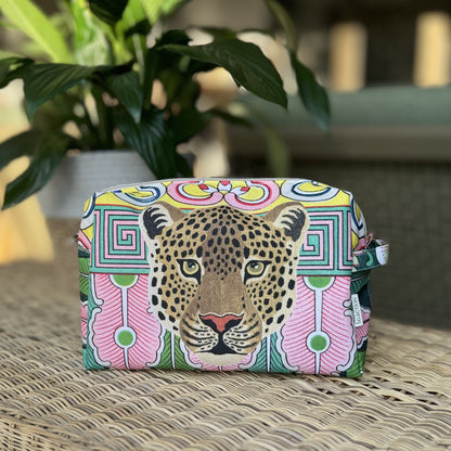 Leo Toiletry Bag Taj