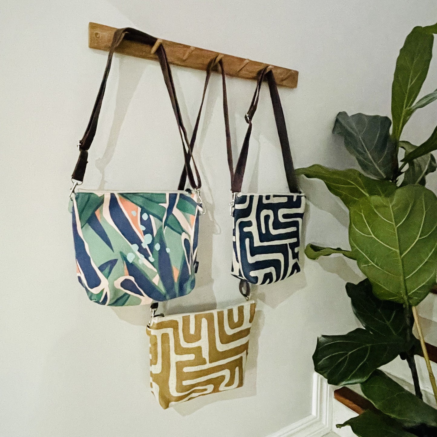 Fabric Sling Bags -Stowe - iszi ONLINE