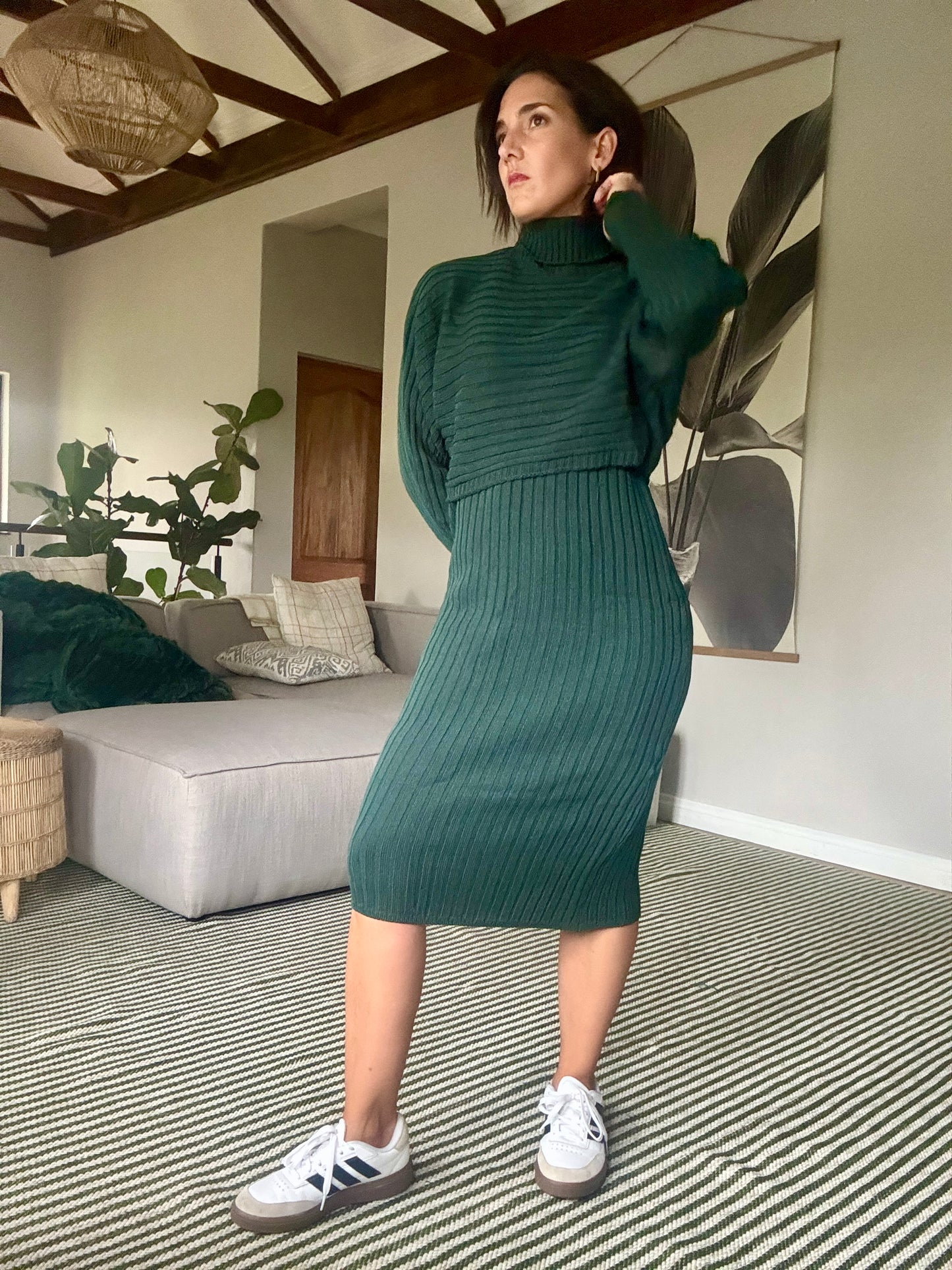 Green knit dress with jersey