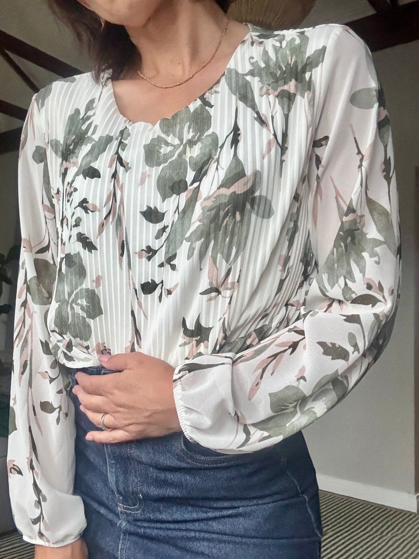 Pleated Leafy Blouse Green