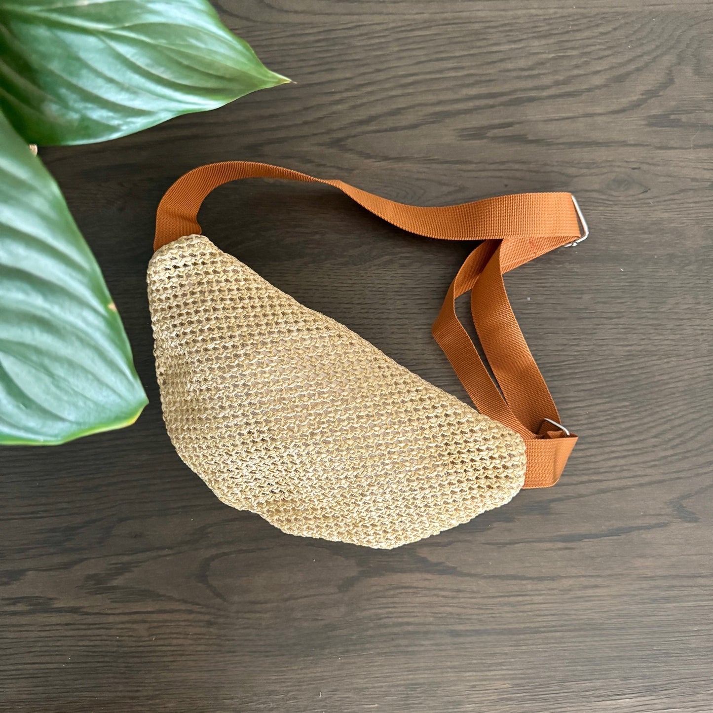 Natural Cross Body Moonbag