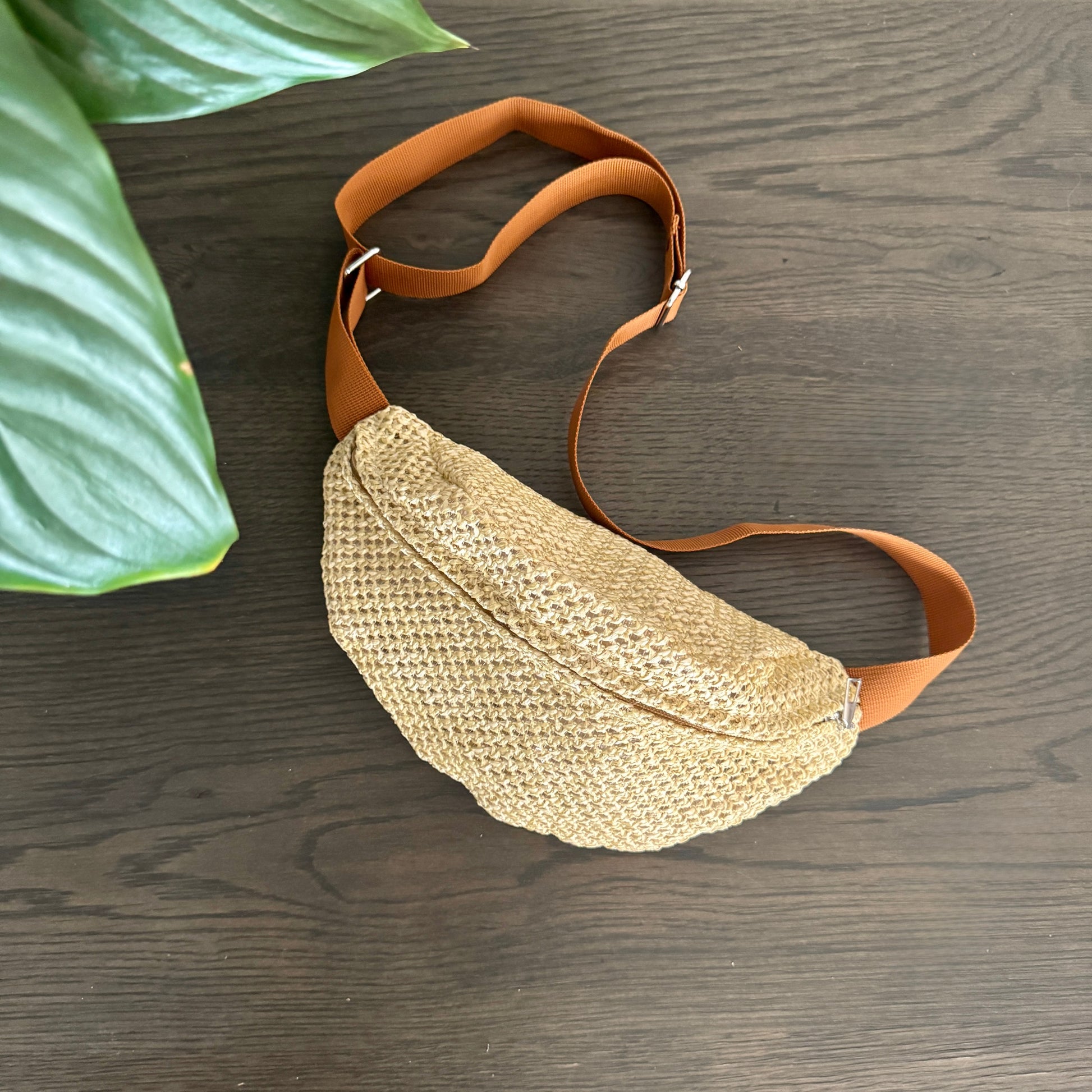 Natural Cross Body Moonbag