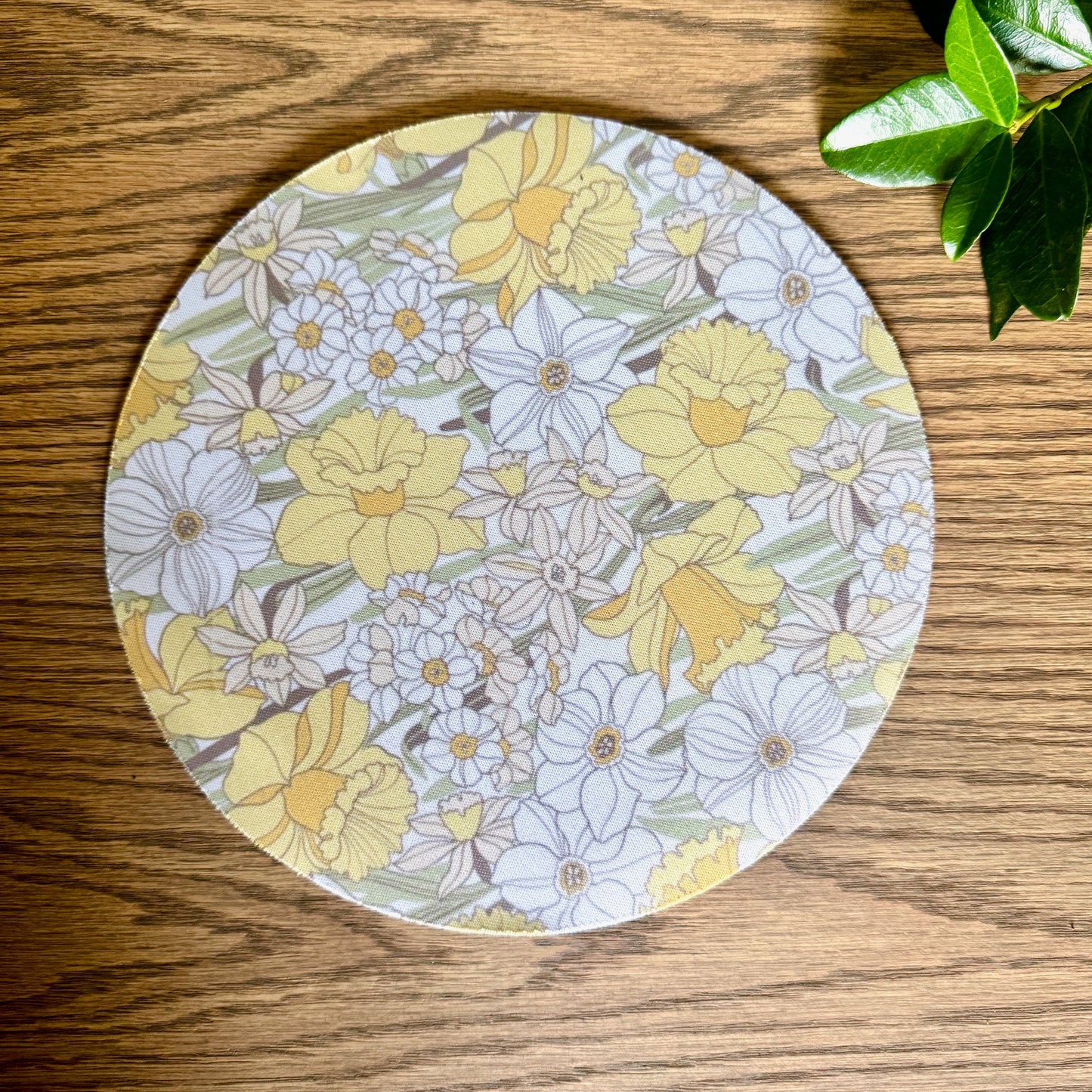 Round White and Yellow Daffodils Mousepad