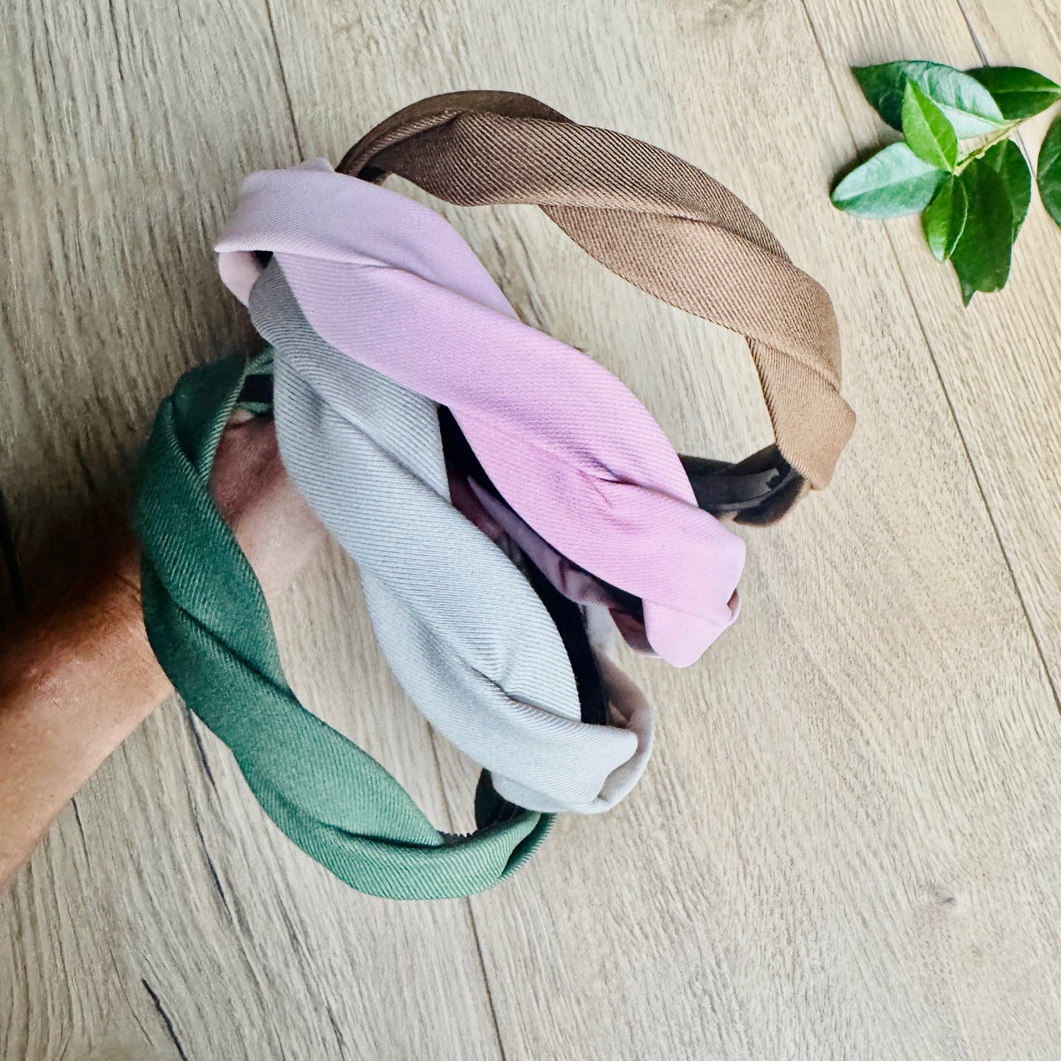 Thin woven Alice Band in 4 pastel colors
