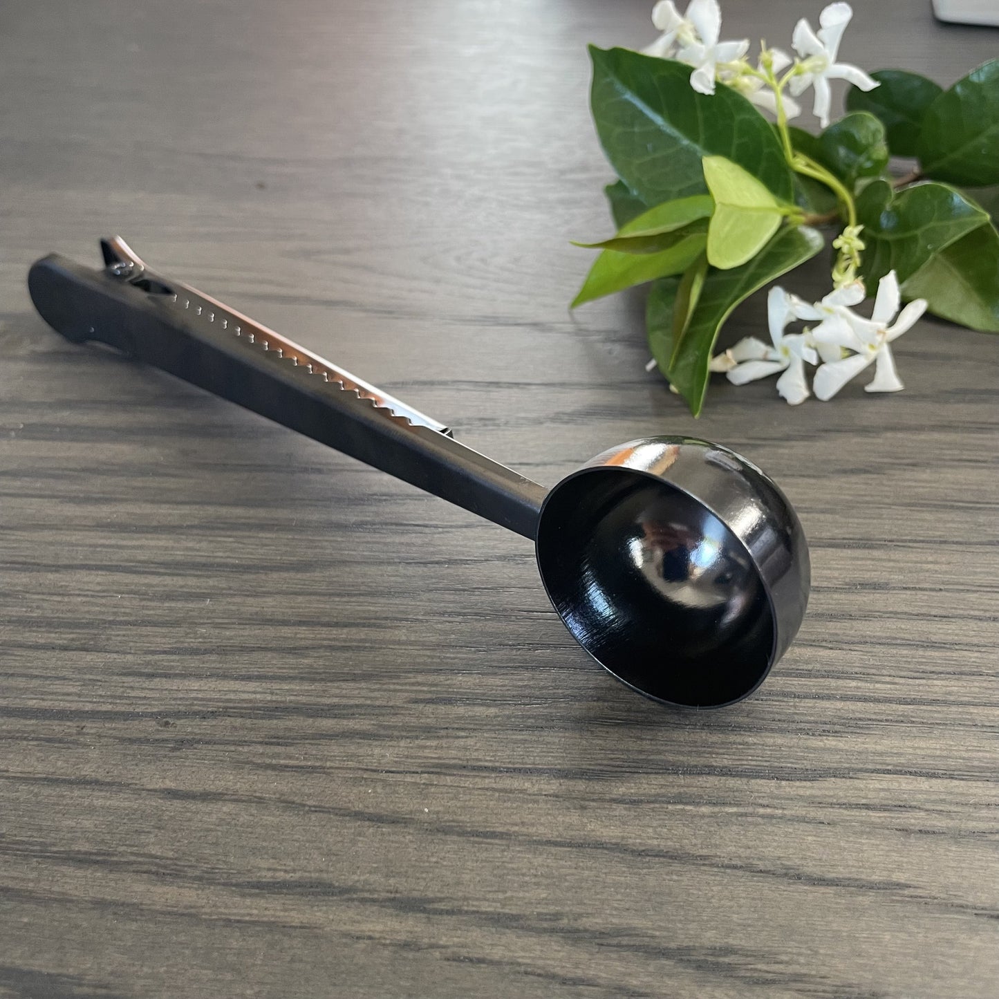 Filter Coffee Clip Spoon - Black - iszi ONLINE