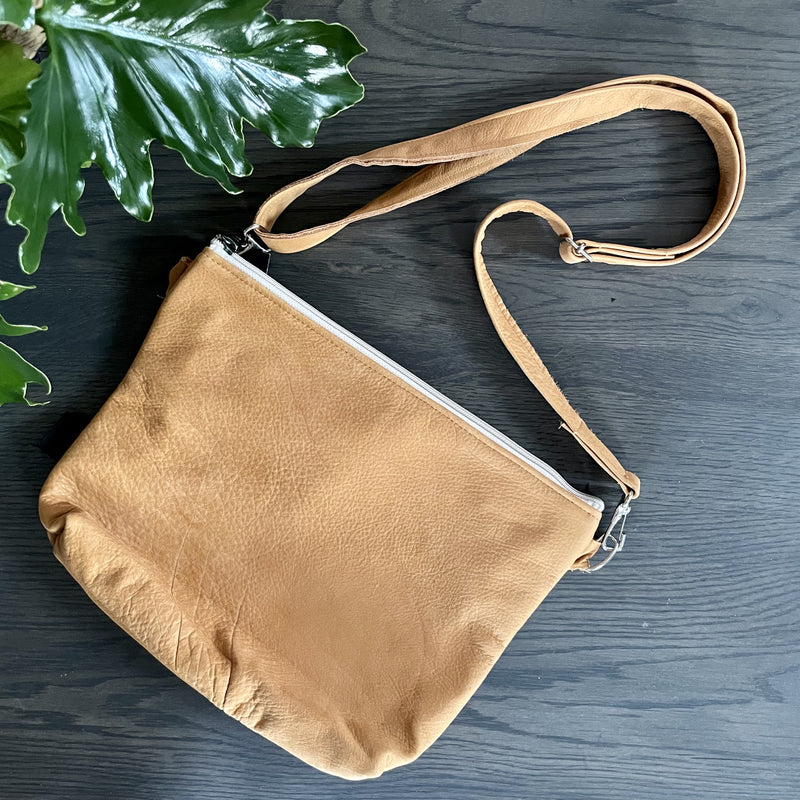Toffee Leather sling bag - Stowe