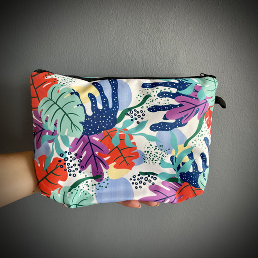 Leaf Pattern Toiletry Bag - iszi ONLINE