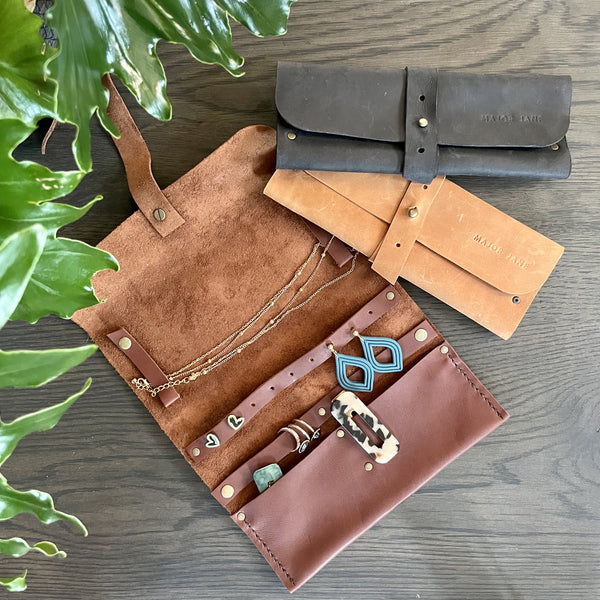 Leather Jewellery Roll-up - Brown/Chocolate