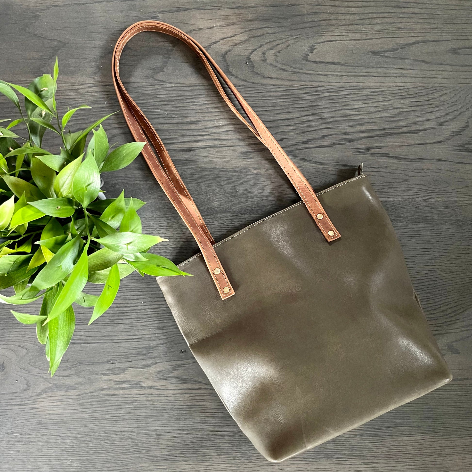 Olive Leather Tote Bag - iszi ONLINE